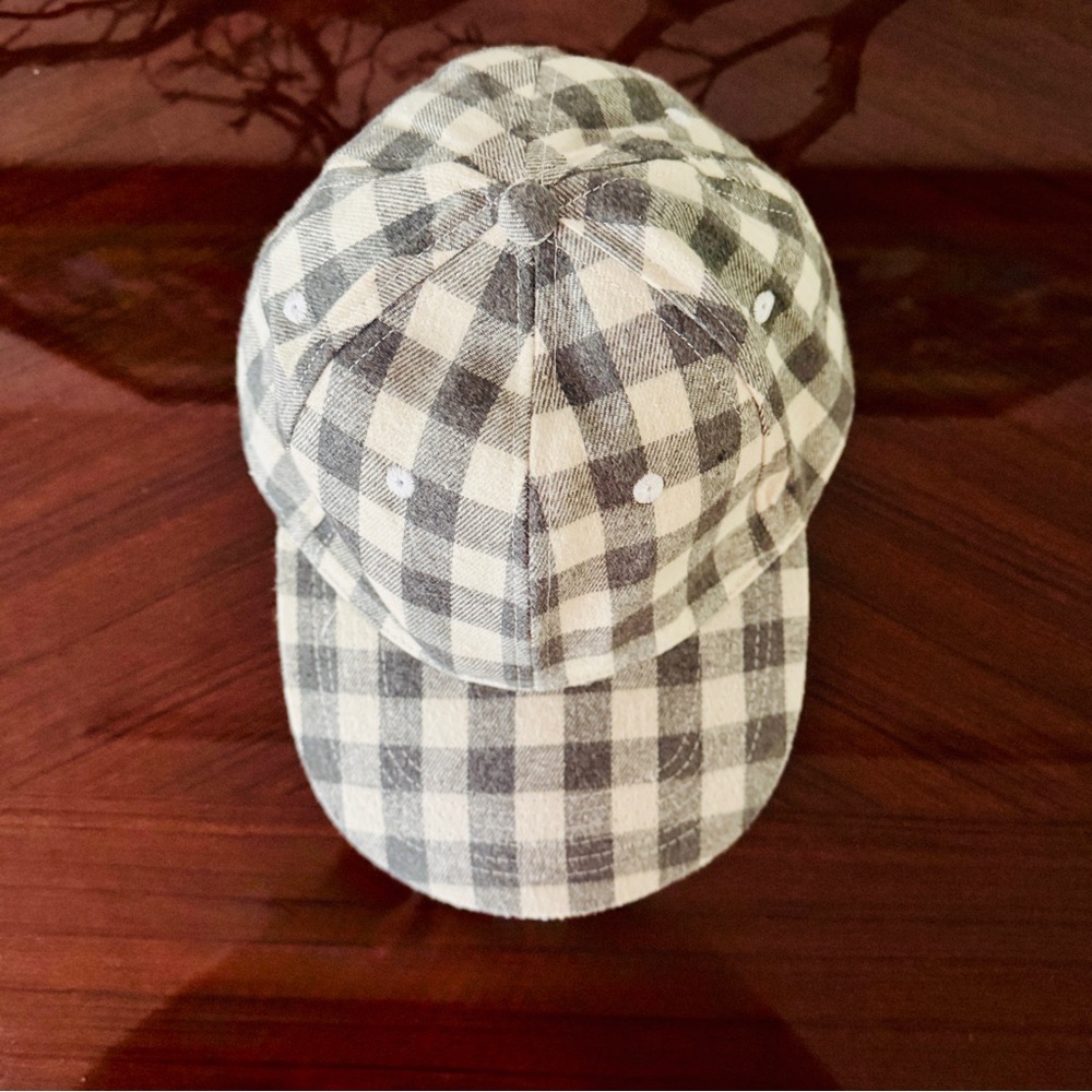 Cream and Gray Checkered Hat with Curved Brim